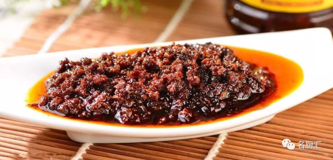 散裝大桶香菇牛肉醬 香菇牛肉醬批發(fā) 香菇牛肉醬價格 香菇牛肉醬供應(yīng)商 香菇牛肉醬大桶 香菇牛肉醬廠家批發(fā)