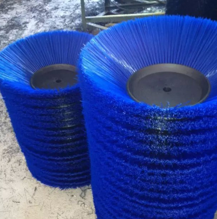 廠家批發(fā) 環(huán)衛(wèi)毛刷 圓盤刷 掃雪車*毛刷 專業(yè)刷子 量大價(jià)優(yōu)