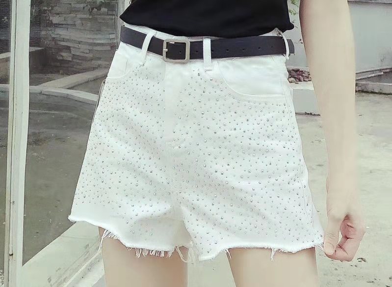 廣州十三行牛仔短褲廠家直銷市場批發(fā)多少錢一件