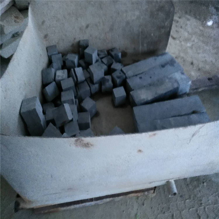 河南海浪花大理石馬蹄石 彈石廠家供應(yīng)