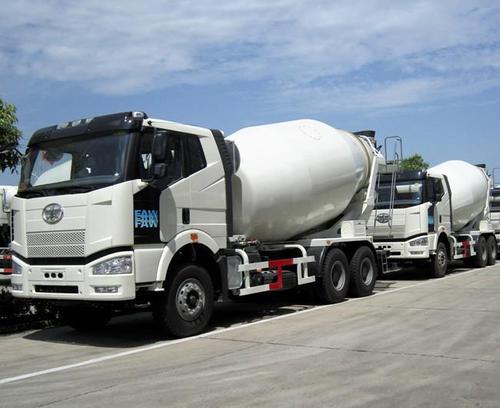 福田3方水泥罐車