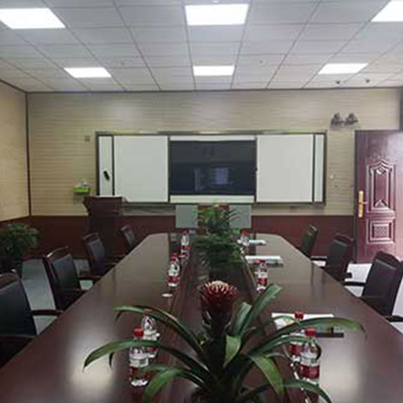 多媒體推拉黑板 教學(xué)推拉黑板