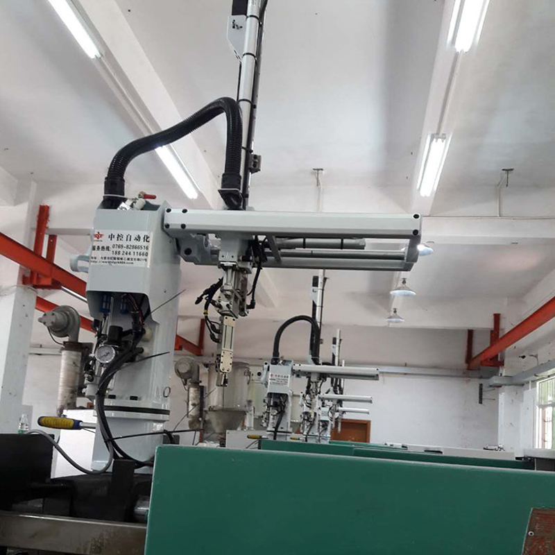 斜臂式機械手臂 回旋式取料工業(yè)自動化斜臂式單臂注塑機機械手