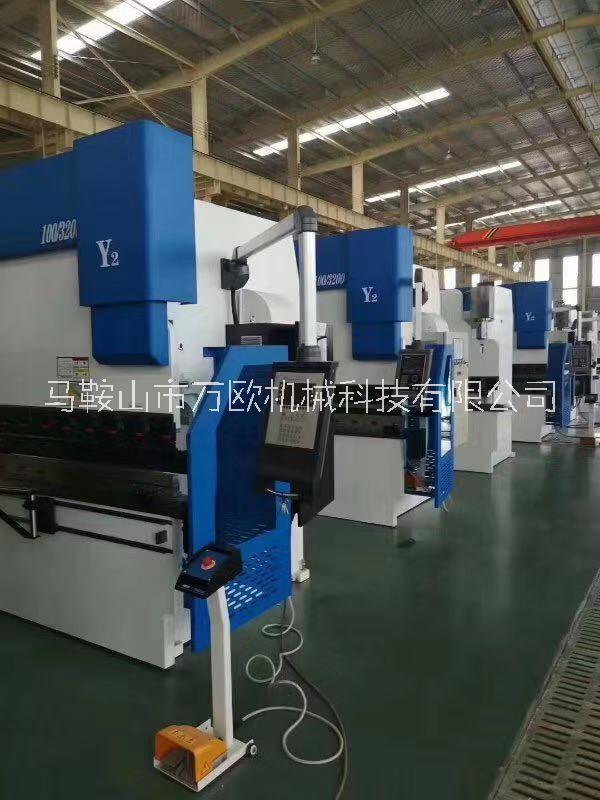 青島折彎機(jī) 廠家報價  哪里有 歡迎咨詢