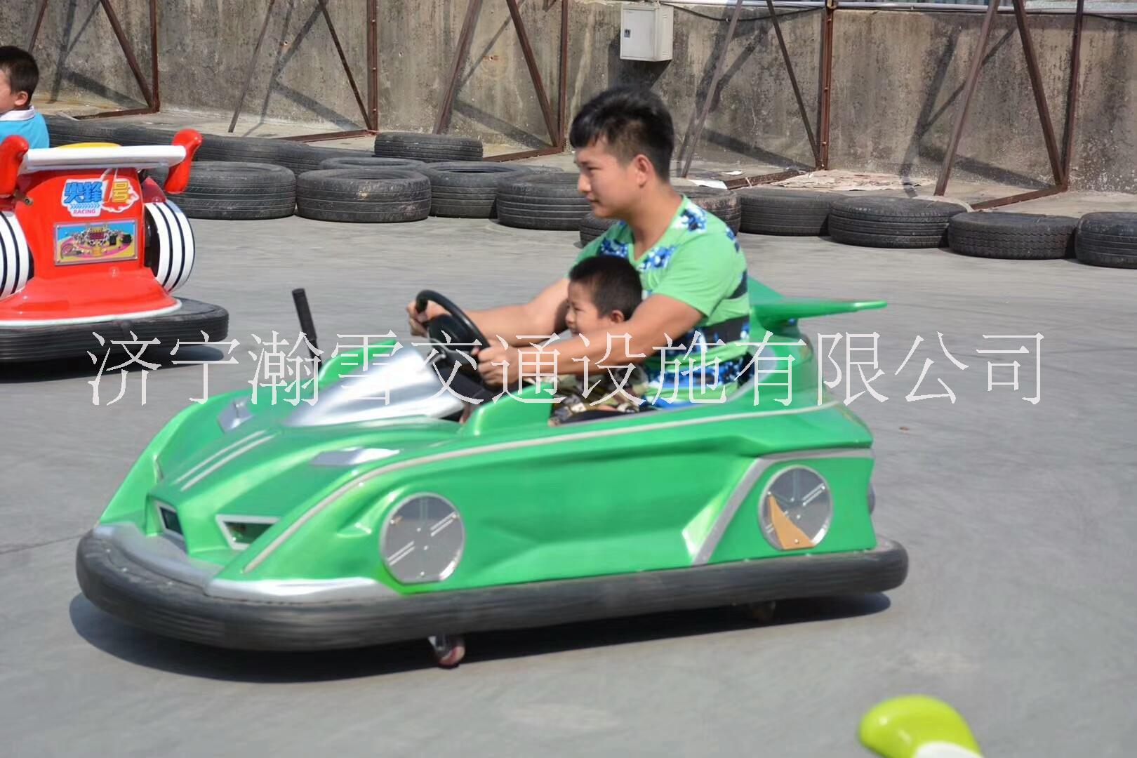 瑞士小型壓雪車廠家報價，壓雪車價格參數(shù)，冰戲園
