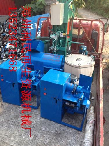 質(zhì)量好*率廢舊濾清器濾芯拆解機   機油濾芯拆解機