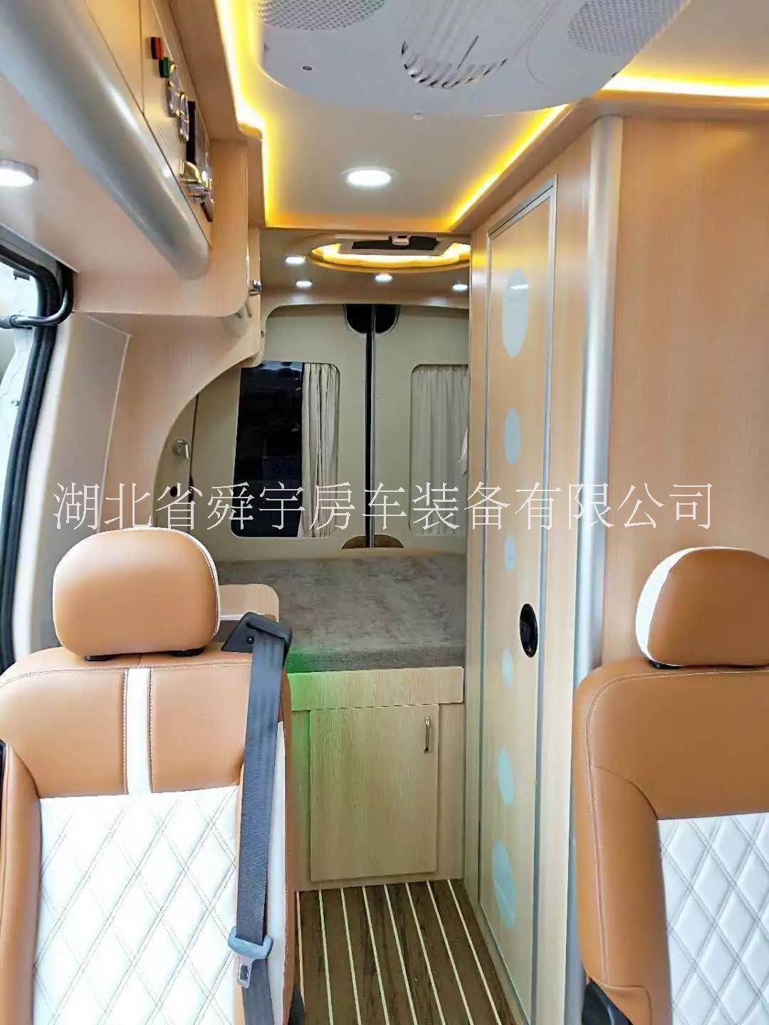 大通底盤B型房車，全家出行無壓力