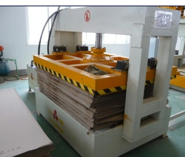 蜂窩紙機械 蜂窩紙板機械 江蘇蜂窩機械 無錫蜂窩機械 鹽城蜂窩機械 蜂窩紙機械廠 亞聯(lián)蜂窩機械