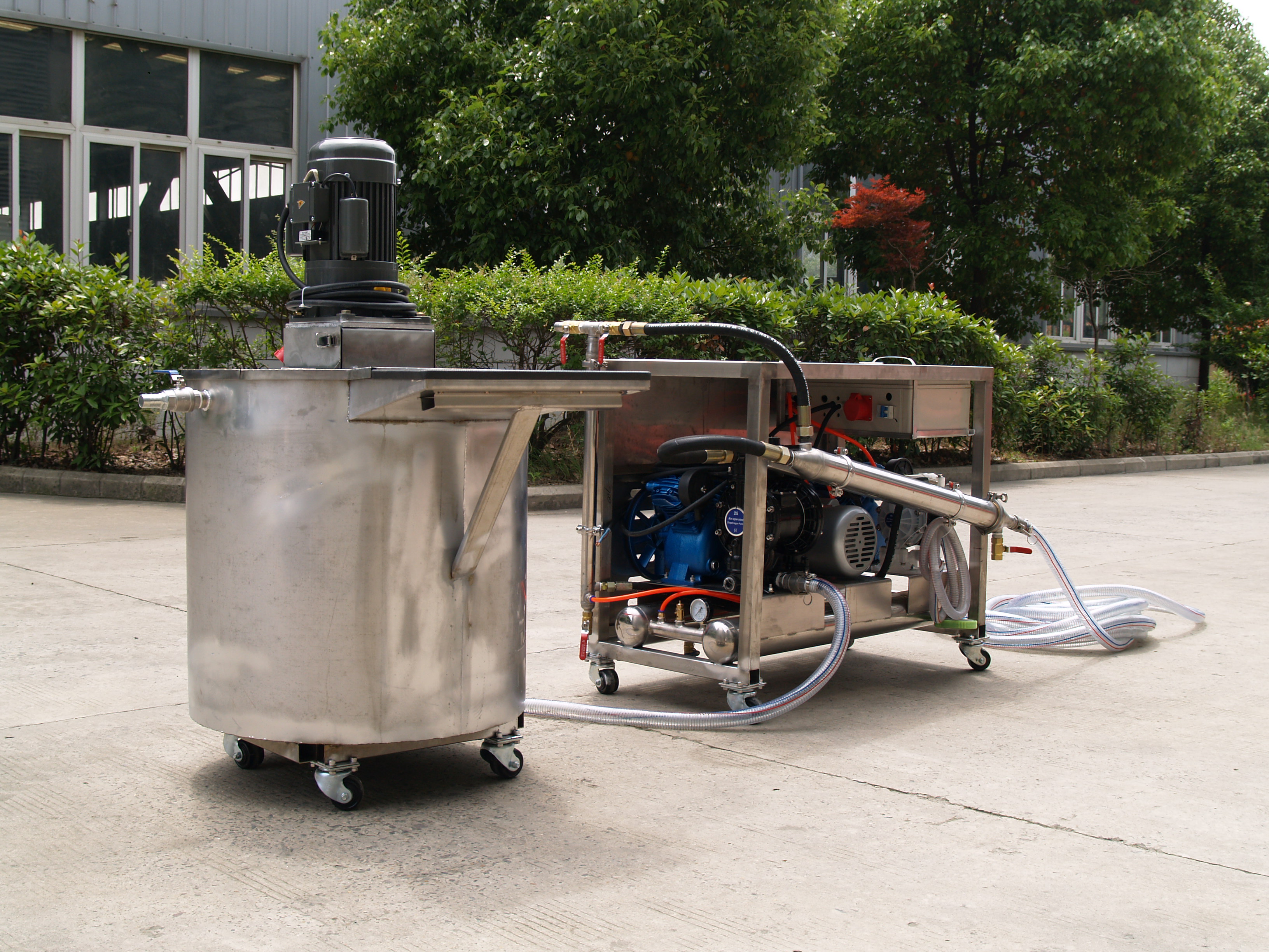 TH-5W家裝水泥發(fā)泡機-家裝混凝土發(fā)泡設備批發(fā)