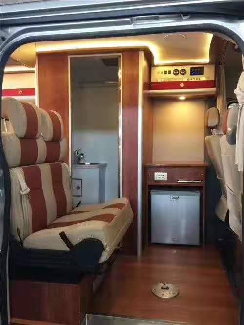 售價(jià)才17.8萬(wàn)東風(fēng)御風(fēng)B型房車