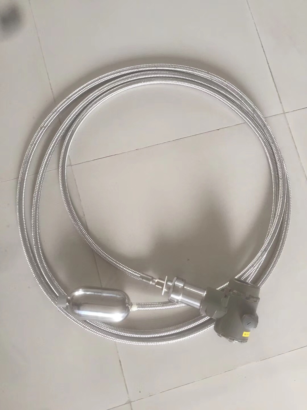 廣州廠家供銷DCYW系列液壓油缸、氣輪機(jī)氣阻閥門(mén)、伺服汽缸活塞磁致伸縮液位傳感器（位移）