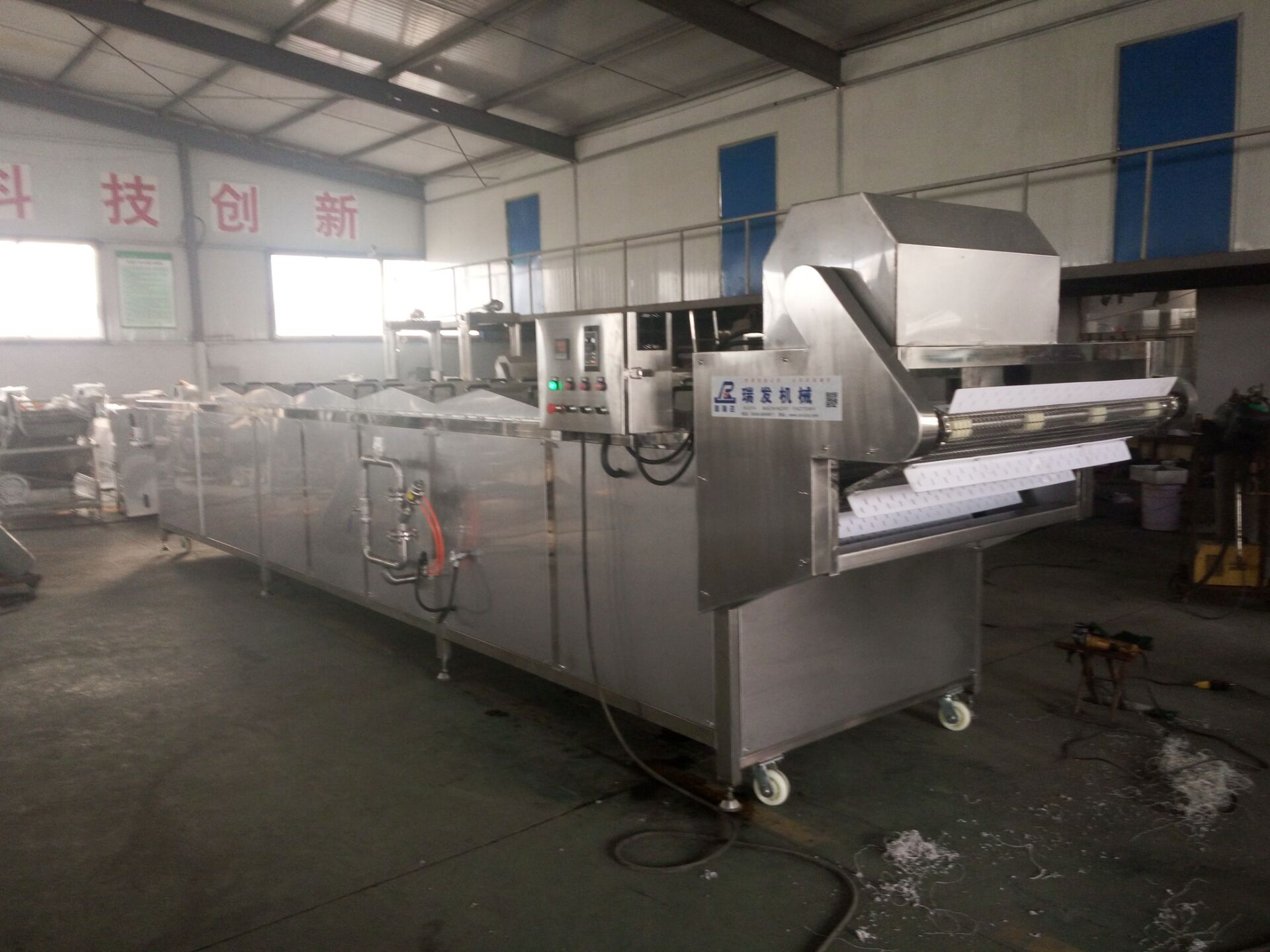 蒸汽加熱蒸煮漂燙設(shè)備價格 果蔬蒸煮漂燙設(shè)備廠家直銷