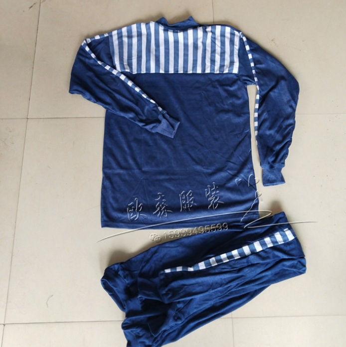 環(huán)衛(wèi)囚服秋衣廠家直銷(xiāo)包印字免費(fèi)提供并設(shè)計(jì)樣品可來(lái)圖定做