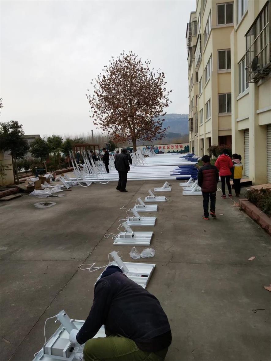全套LED六米太陽能路燈多少錢批 全套LED六米太陽能路燈批發(fā)價(jià)