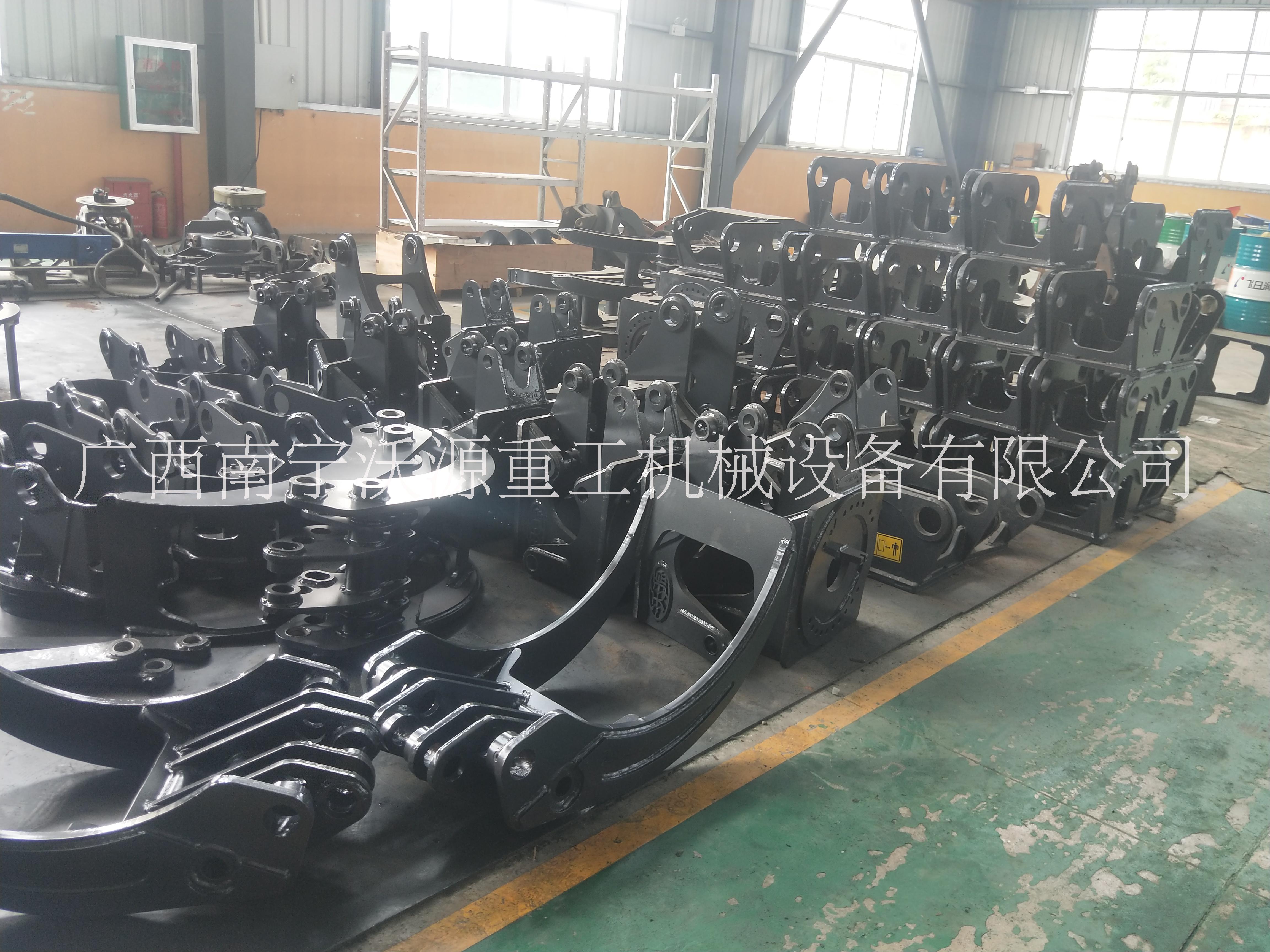 卡特挖掘機(jī)夾木器 * 價(jià)格合理