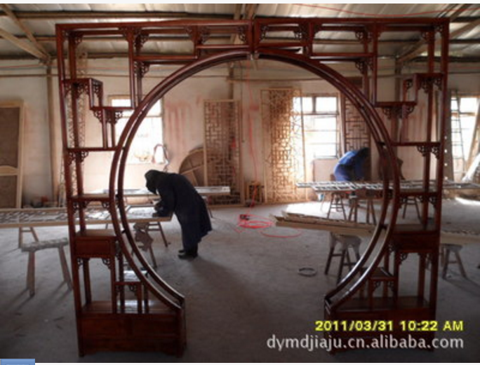 圓洞門博古架K-47_明清家具定做_屏風(fēng)價格_隔斷