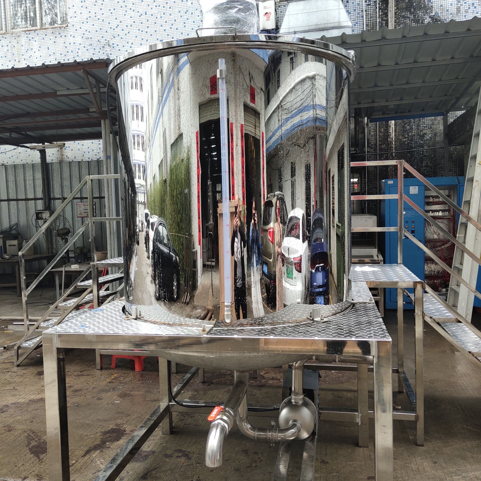 深圳廠家直銷不銹鋼電加熱攪拌罐 紋繡液攪拌機(jī) 洗發(fā)水?dāng)嚢柰霸O(shè)備 洗衣液洗發(fā)水?dāng)嚢铏C(jī)