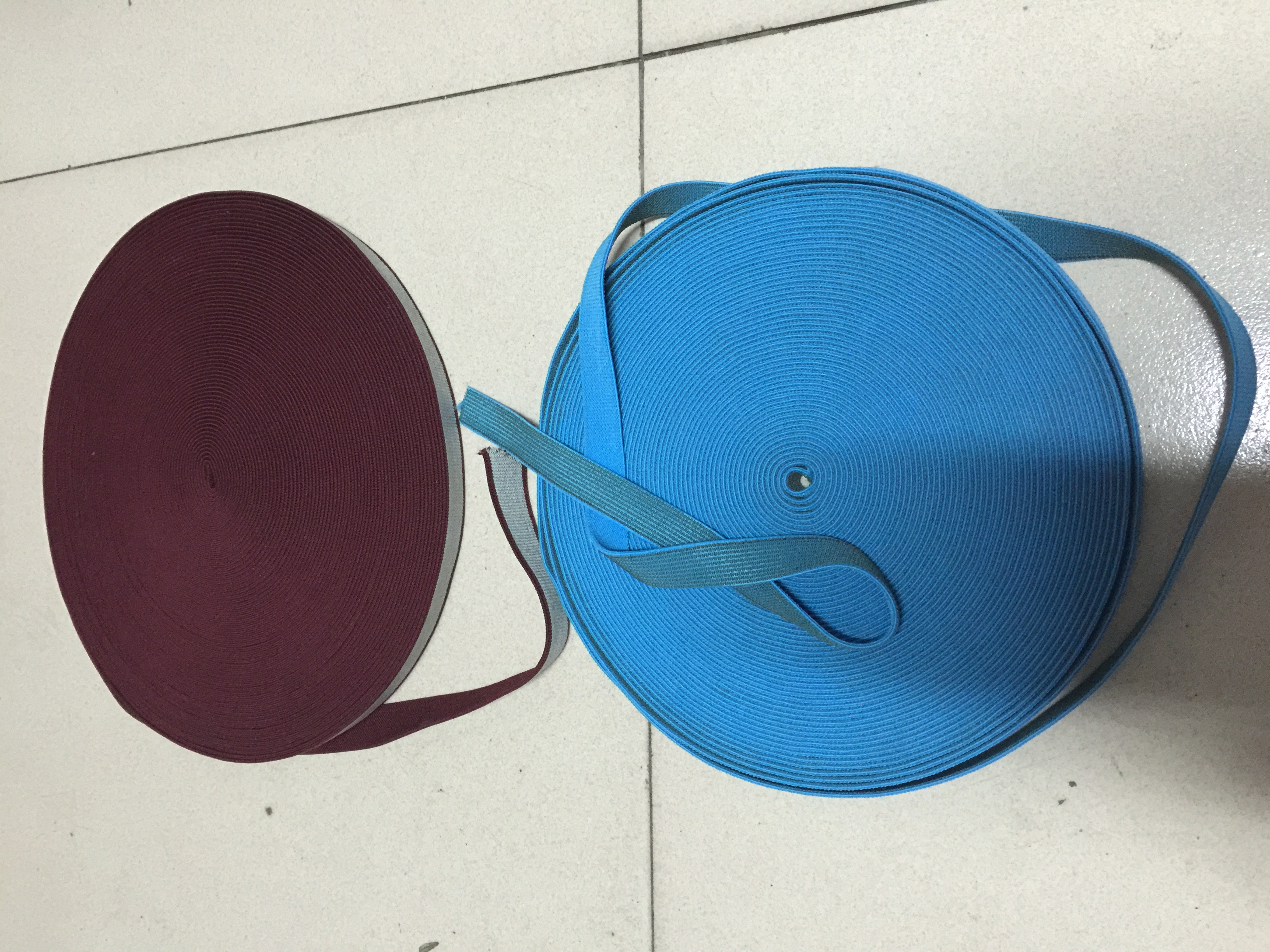 防靜電織帶銀纖維導(dǎo)電織帶 表面電阻5歐*靜電手腕織帶寵物項圈