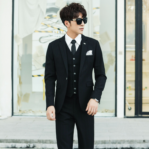 休閑西服批發(fā)中高端現(xiàn)貨長(zhǎng)期供應(yīng) 西服 ，馬甲，西褲