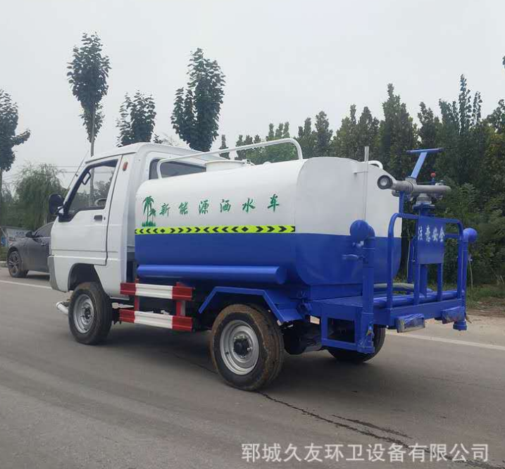 觀光四輪灑水車電動(dòng)四輪霧炮灑水車噴霧灑水車霧炮車