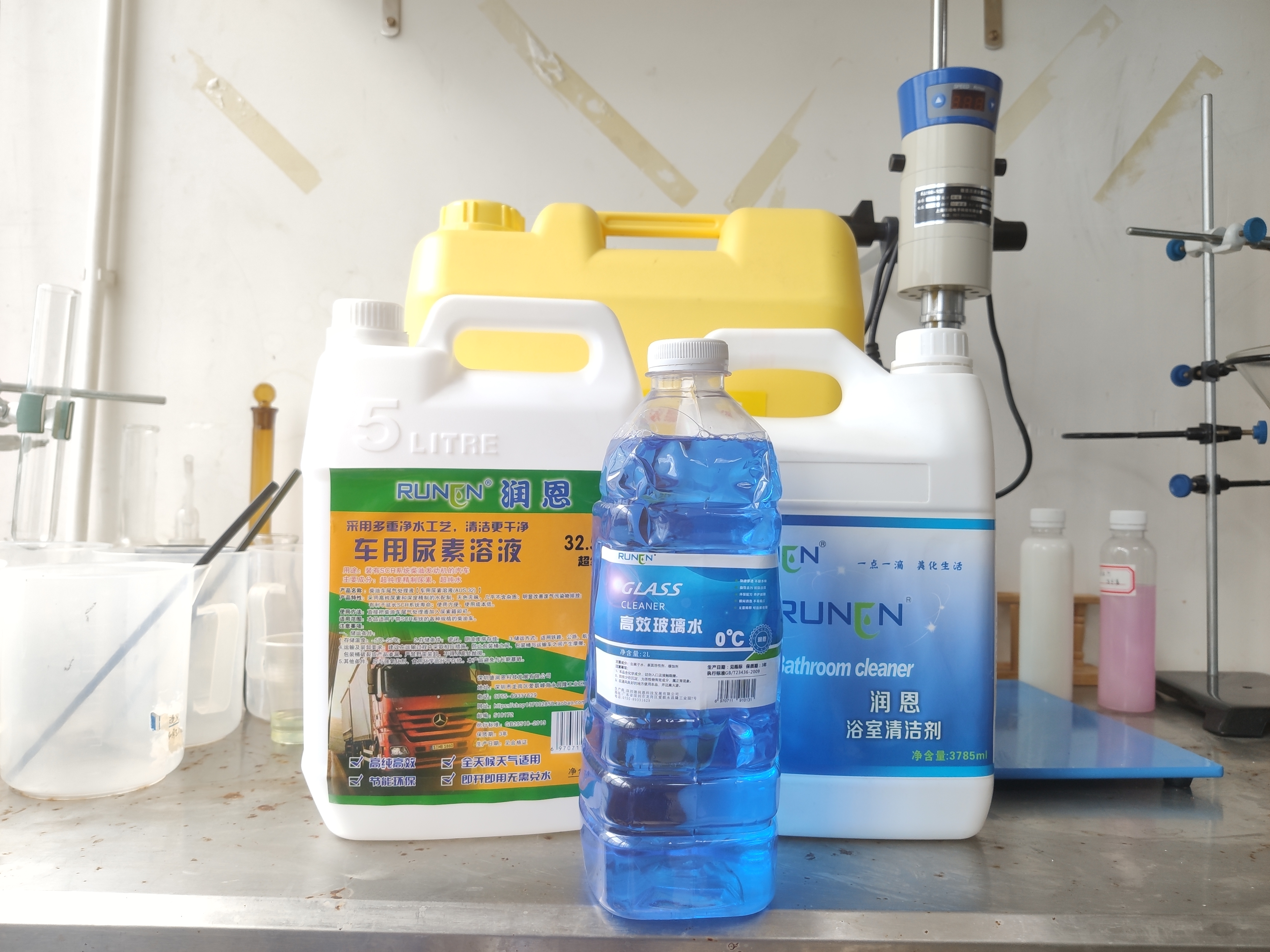小型玻璃水設(shè)備 玻璃水生產(chǎn)設(shè)備 玻璃水配方教學