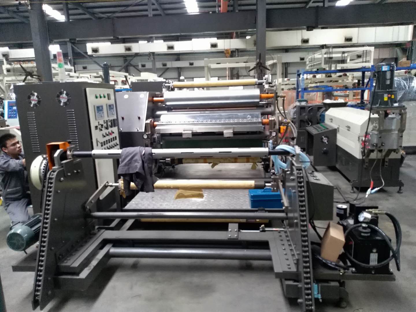 丁基膠帶生產(chǎn)線/夾筋丁基鋁箔膠帶生產(chǎn)線