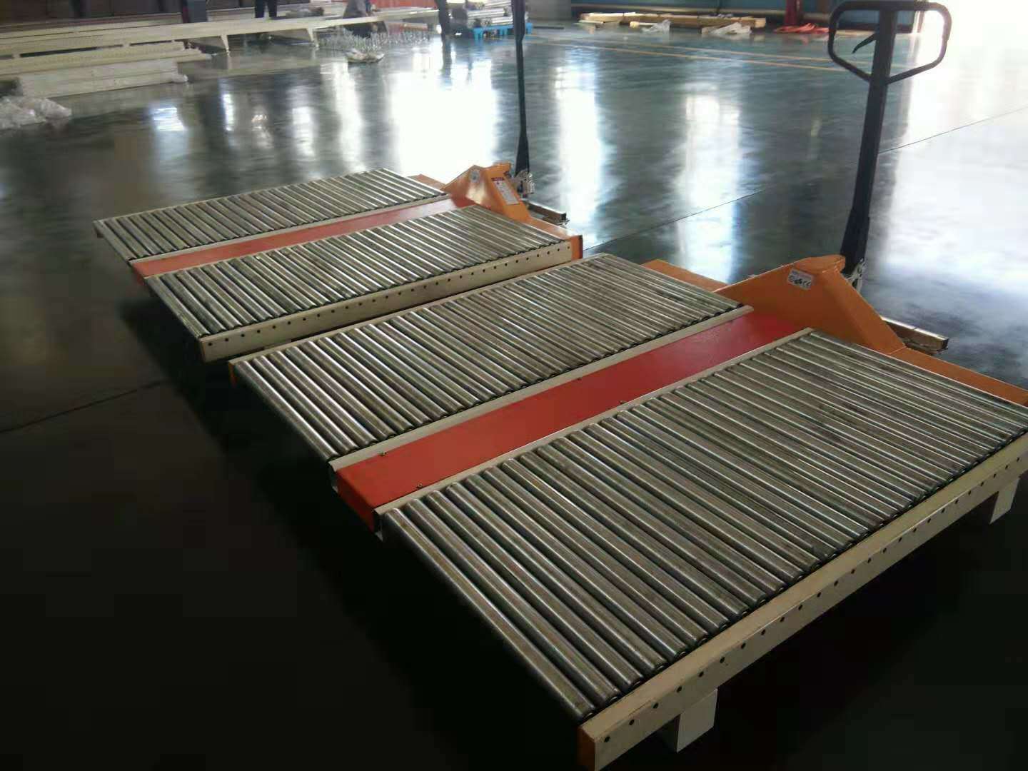 18561912003 無(wú)動(dòng)力輥液壓手推車(chē)廠家