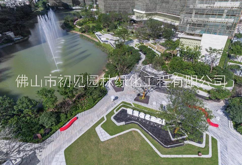 專業(yè)園林綠化工程施工、小區(qū)學校工廠養(yǎng)護、花園改造、私人別墅設(shè)計施工
