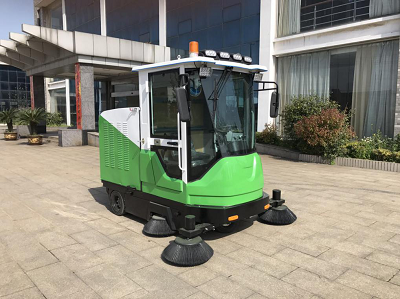 新能源灑水吸塵一體掃地車 *SYS-2000Z