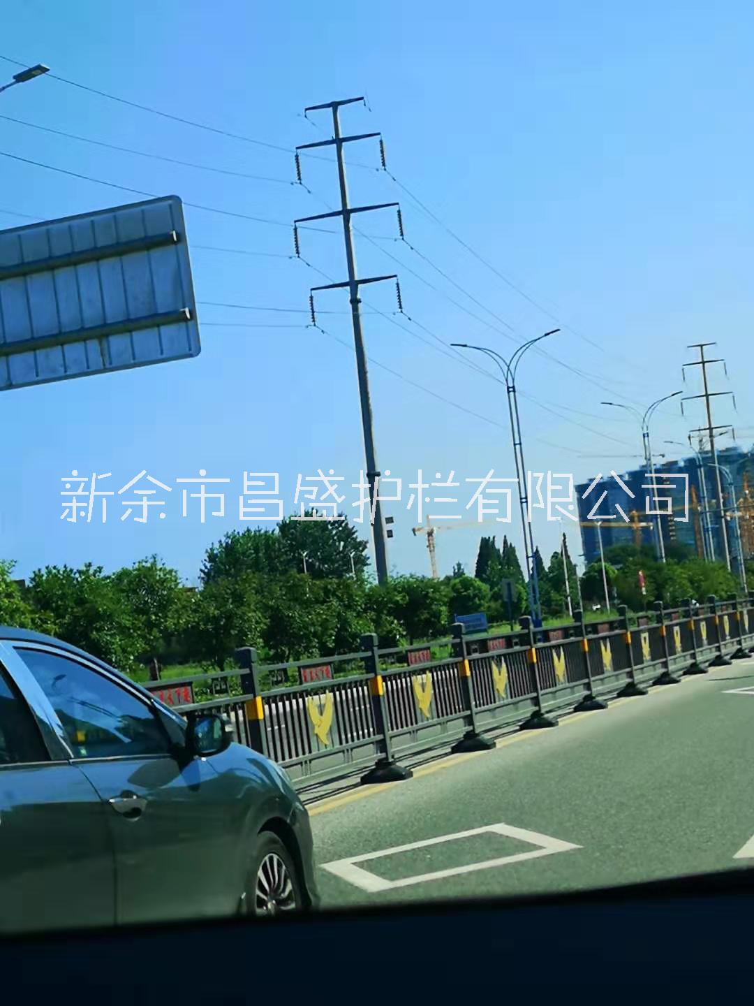 江西交通護(hù)欄 綠化帶護(hù)欄 交通護(hù)欄生產(chǎn)廠家 批發(fā)廠家