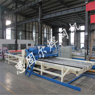 思固爾HWJX2500鋼筋網(wǎng)焊網(wǎng)機(jī)，數(shù)控同步控制，建筑網(wǎng)用機(jī)器，易操作省時(shí)省力