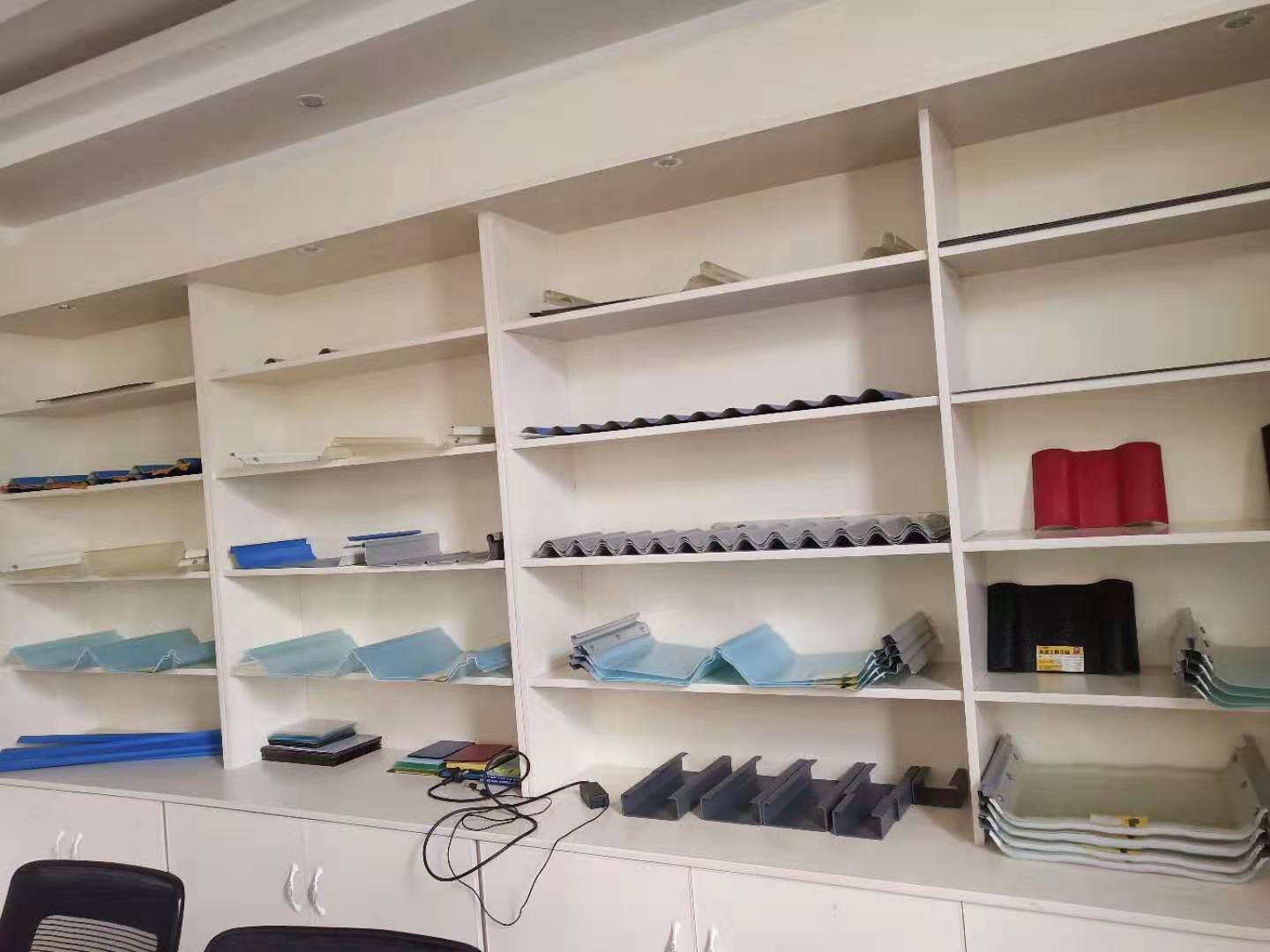 艾珀耐特玻璃鋼陽(yáng)光瓦 鋼結(jié)構(gòu)廠房FRP采光帶 鋼結(jié)構(gòu)廠房FRP采光帶830 鋼結(jié)構(gòu)配套FRP采光帶820