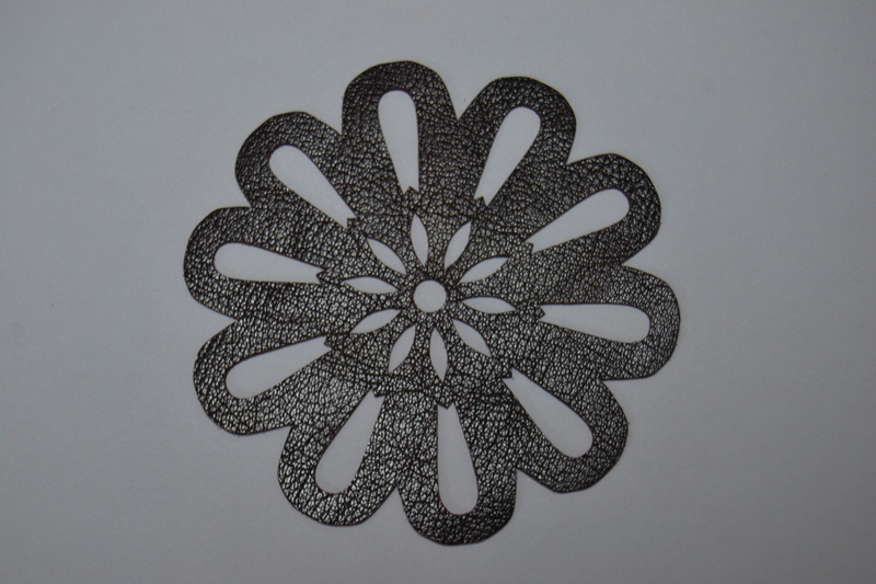 供應(yīng) 人造皮電腦裁床