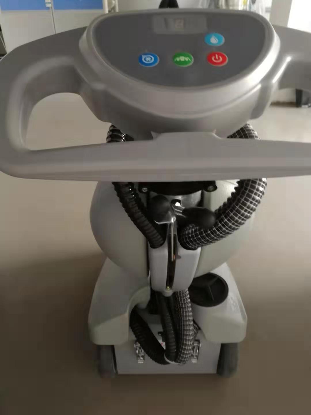 科的手推式洗地機(jī)