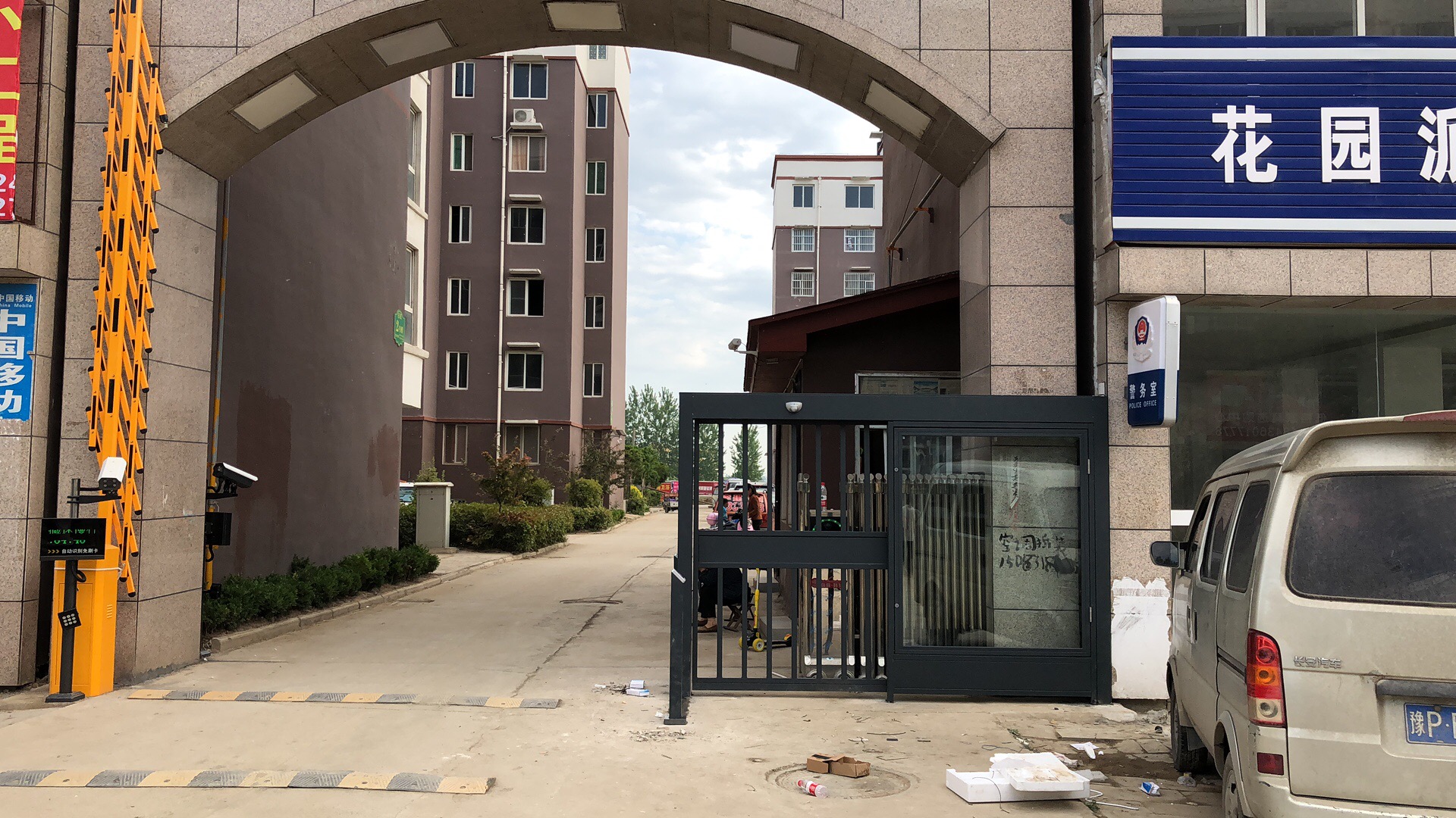 小區(qū)用平開門，刷卡門禁系統(tǒng)， 周口小區(qū)用平開門，刷卡門禁系統(tǒng)，