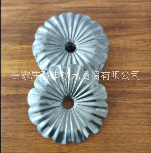 廠家直銷沖壓圓形鐵花 河北沖壓鐵花批發(fā)報價公司電話