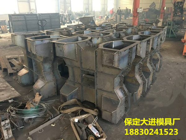四腳空心方塊模具_混凝土防浪塊模具_圖文并茂_加工廠家
