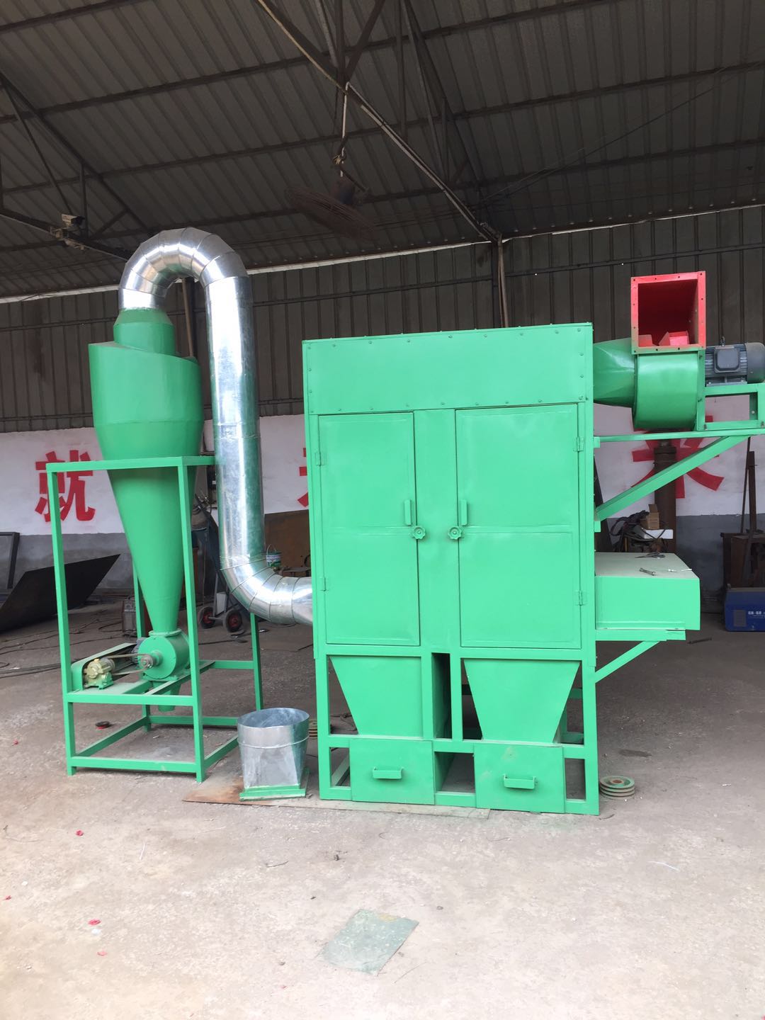 廠家直銷布袋式除塵器工業(yè)除塵器 布袋旋風(fēng)式除塵器 木工除塵器