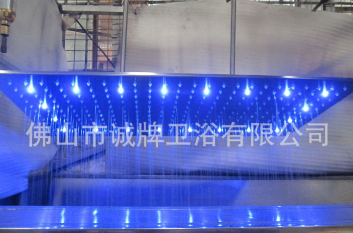 300*600LED泳池淋浴304不銹鋼水力發(fā)電@酒店吊桿頂噴花灑誠牌衛(wèi)浴廠家直銷批發(fā)