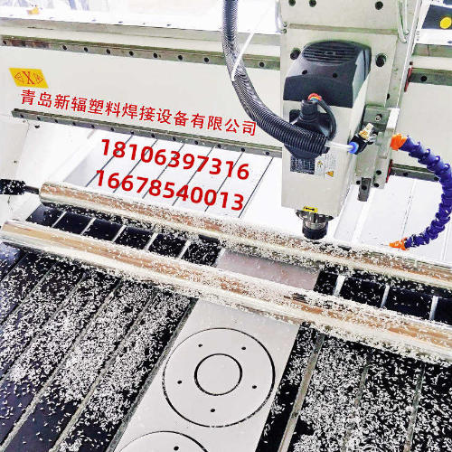 精密塑料板雕刻機廠家 新輻塑料板材雕版機 電腦數(shù)控cnc雕刻機