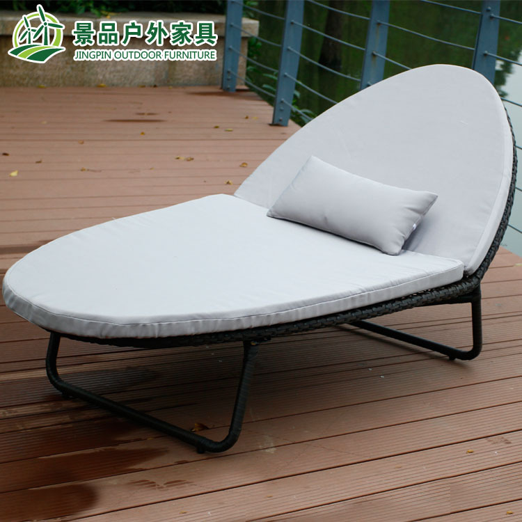 戶外休閑床室外花園躺床庭院陽(yáng)臺(tái)太陽(yáng)床藤編躺椅露天沙灘床藤家具 戶外花園躺床