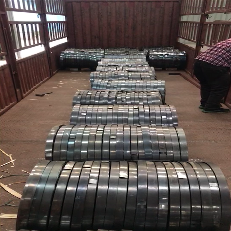 L價(jià)格更新 Q195  烤藍(lán)打包帶 鐵皮打包用帶鋼  0.9*32mm 量大優(yōu)惠