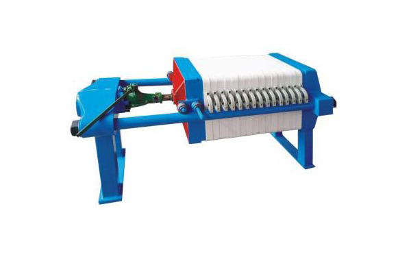 自動(dòng)壓濾機(jī)  自動(dòng)壓濾機(jī)廠家 板框式壓濾機(jī) 壓緊壓濾機(jī)
