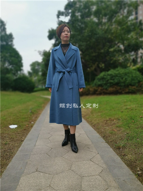 南京男士商務(wù)大衣定制  南京蝶創(chuàng)私人定制店 南京男士羊絨大衣定制