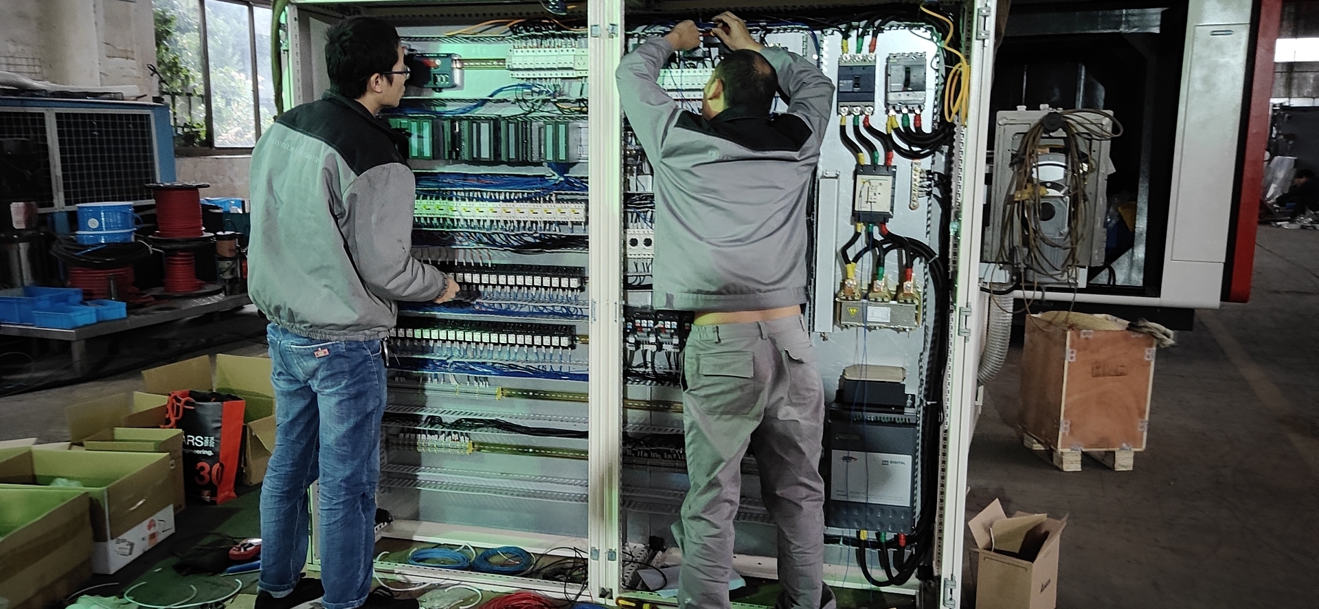 江蘇承接各種電控柜哪家質(zhì)量好/生產(chǎn)廠家