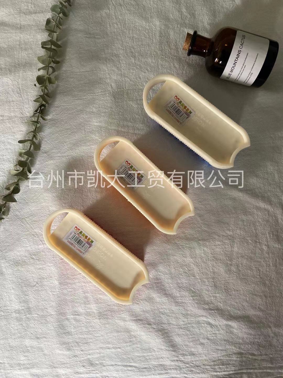 臺州市廠家批發(fā)洗衣刷 衣服軟毛清潔刷子價格 衣服清潔刷廠家