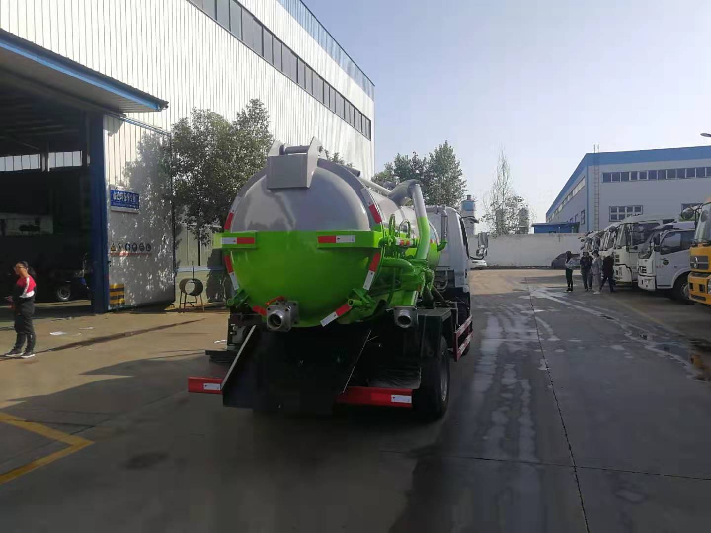 國六5方吸污車-東風(fēng)吸污車價格-廠家