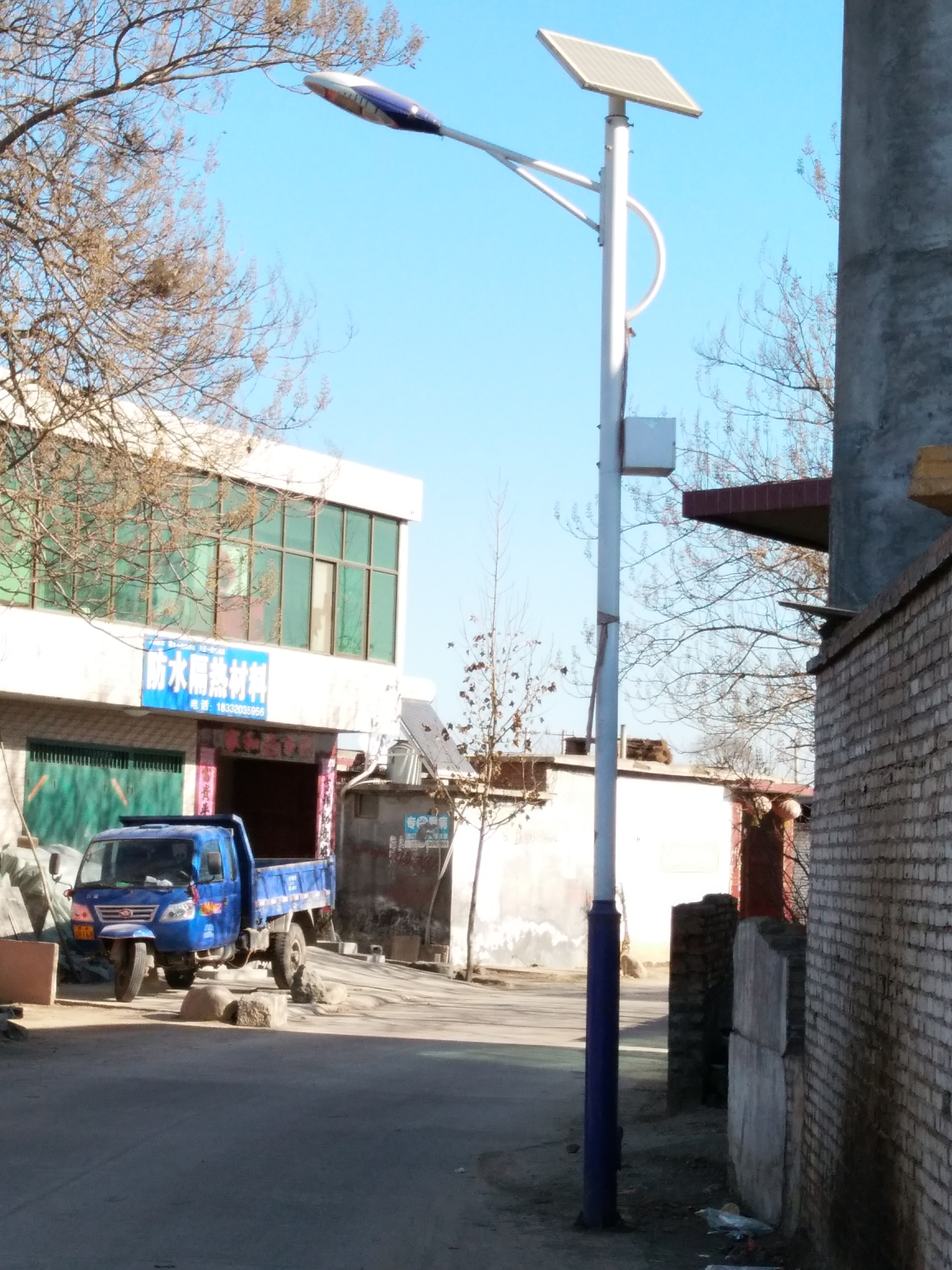 石家莊太陽(yáng)能路燈、道路照明燈、新農(nóng)村建設(shè)路燈