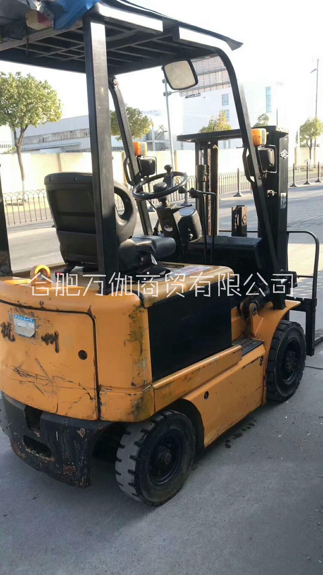 轉(zhuǎn)讓八成新 杭叉電動(dòng)叉車1.5噸 環(huán)保叉車