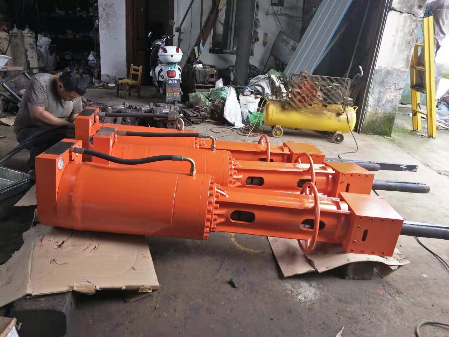 液壓巖石分裂機 工程礦山巖石劈石機 巖石鑿巖機械設備劈裂機